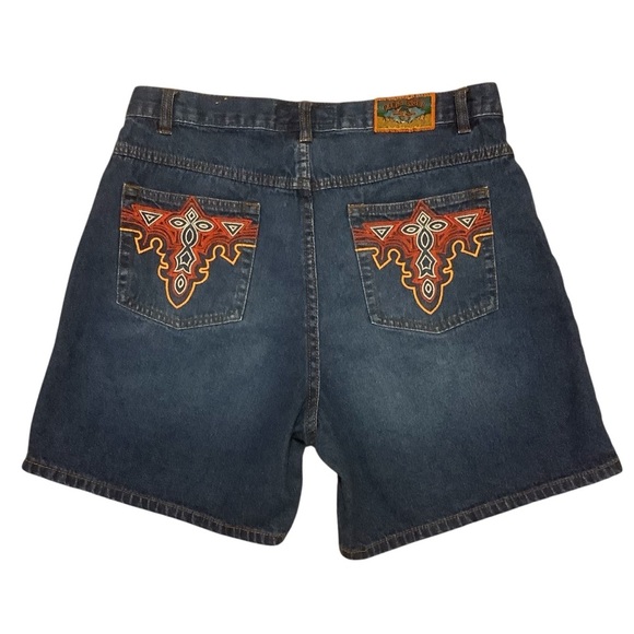 PARIS ANGEL EMBROIDERED POCKETS/ HIGH WAISTED JEAN SHORTS/ Size 14 - Picture 1 of 11